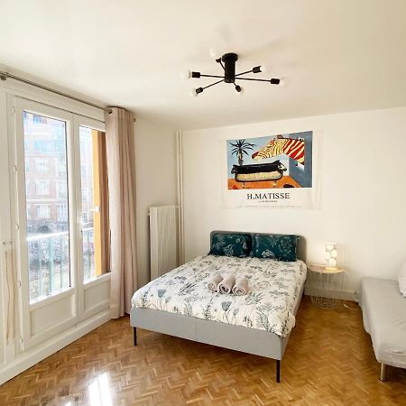 Apartmán Paris: Agreable Chambre D'Un Grand Artiste Exteriér fotografie